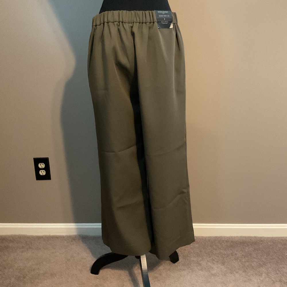 Banana Republic Rowan wide leg trousers - Picture 3 of 9